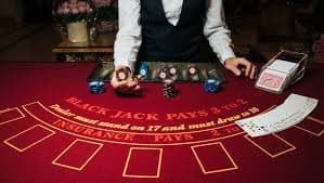 Fitur bonus dan free spins dalam Reactoonz di platform paten4d